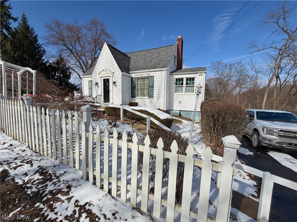 403 Burrows Avenue East Liverpool OH 43920