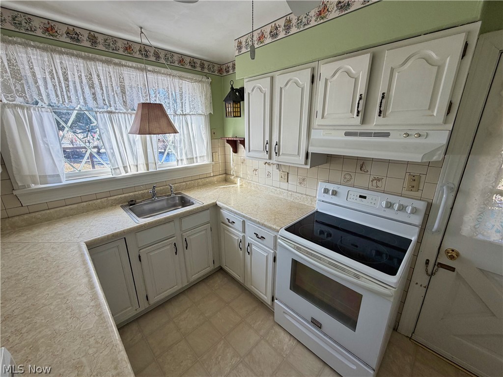 403 Burrows Avenue East Liverpool OH 43920