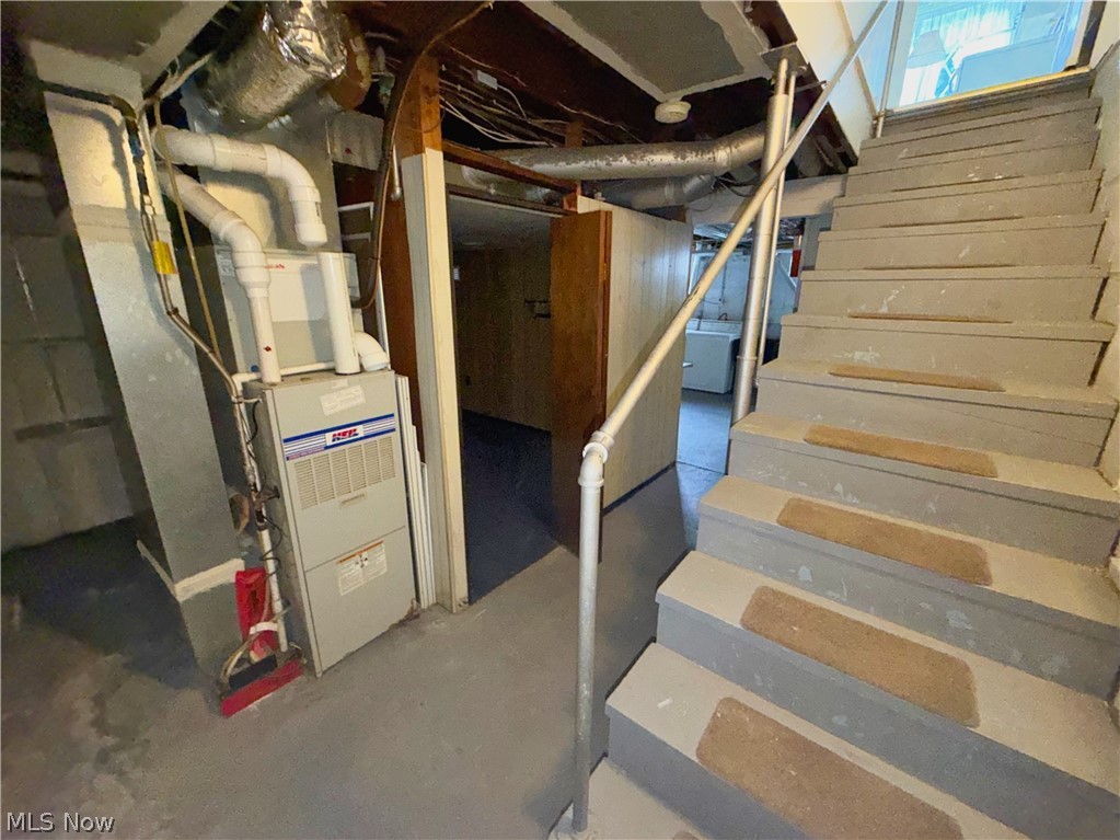 403 Burrows Avenue East Liverpool OH 43920