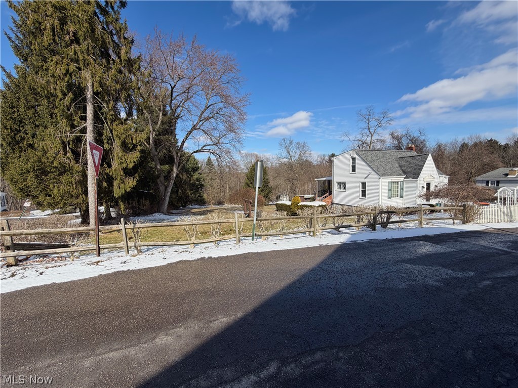 403 Burrows Avenue East Liverpool OH 43920
