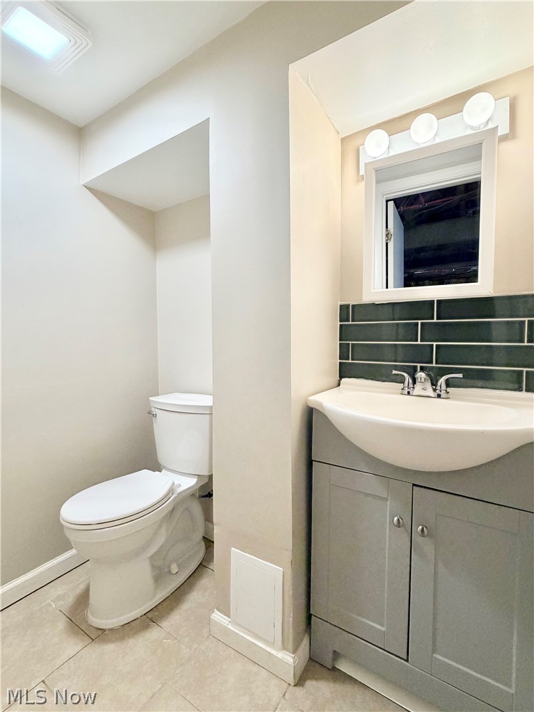 19304 Mayfair Lane Warrensville Heights OH 44128
