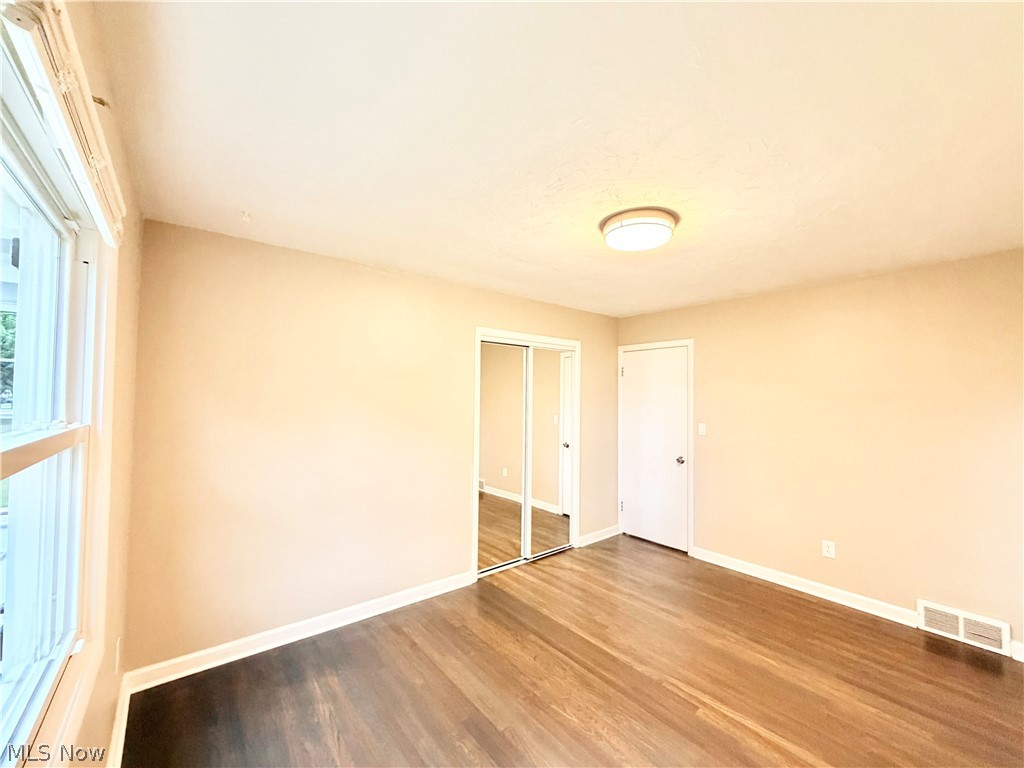 19304 Mayfair Lane Warrensville Heights OH 44128