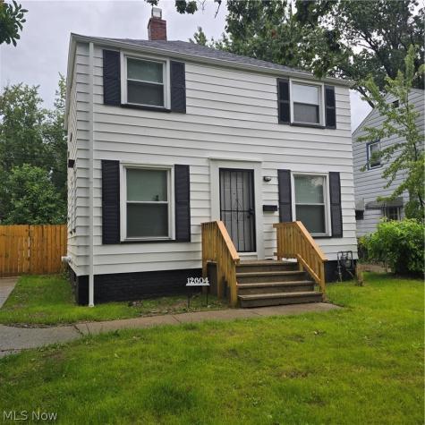 12604 Crossburn Avenue Cleveland OH 44135