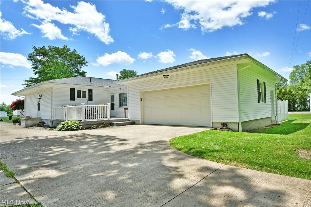1934 Chester Avenue SW Warren OH 44481