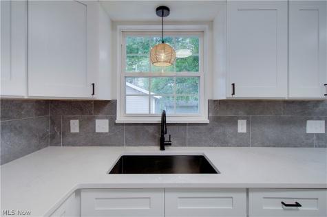 330 S Liberty Avenue Alliance OH 44601