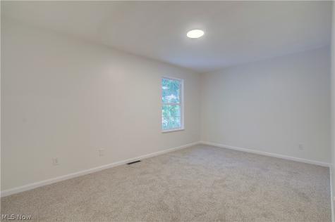 330 S Liberty Avenue Alliance OH 44601