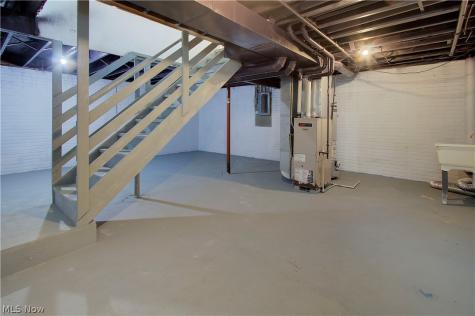 330 S Liberty Avenue Alliance OH 44601