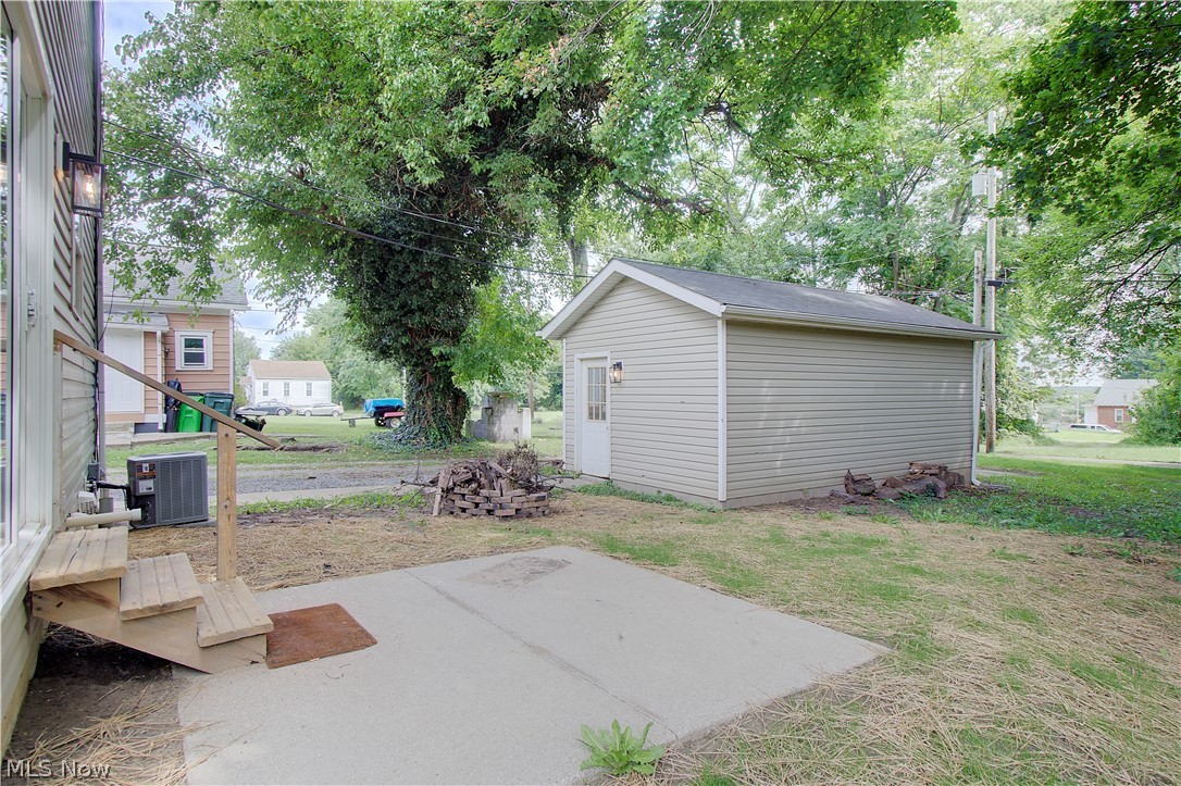 330 S Liberty Avenue Alliance OH 44601