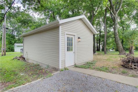 330 S Liberty Avenue Alliance OH 44601