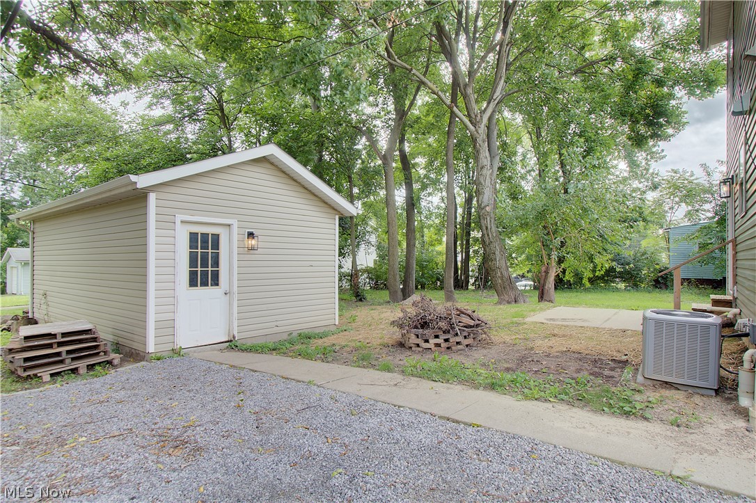 330 S Liberty Avenue Alliance OH 44601