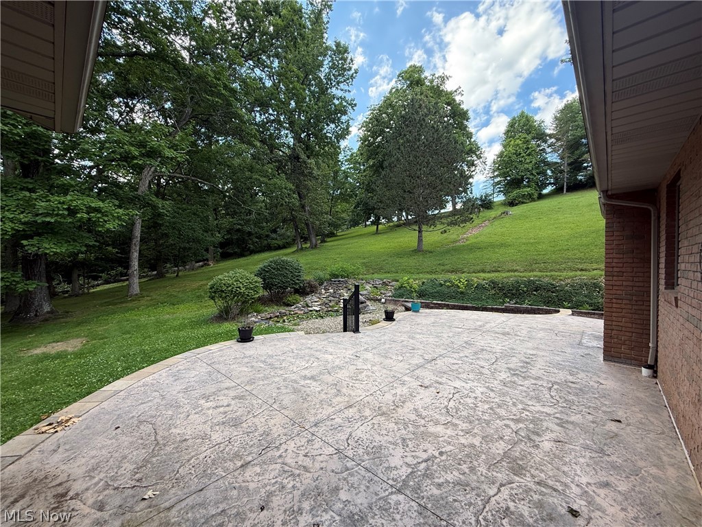 44105 Township Road 55 Coshocton OH 43812