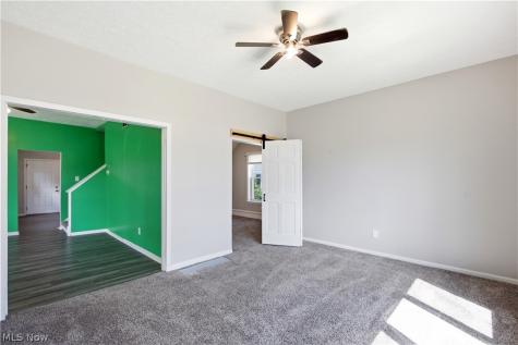 1756 Livingston Avenue Lorain OH 44052