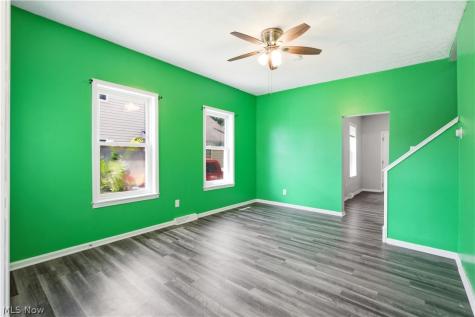 1756 Livingston Avenue Lorain OH 44052