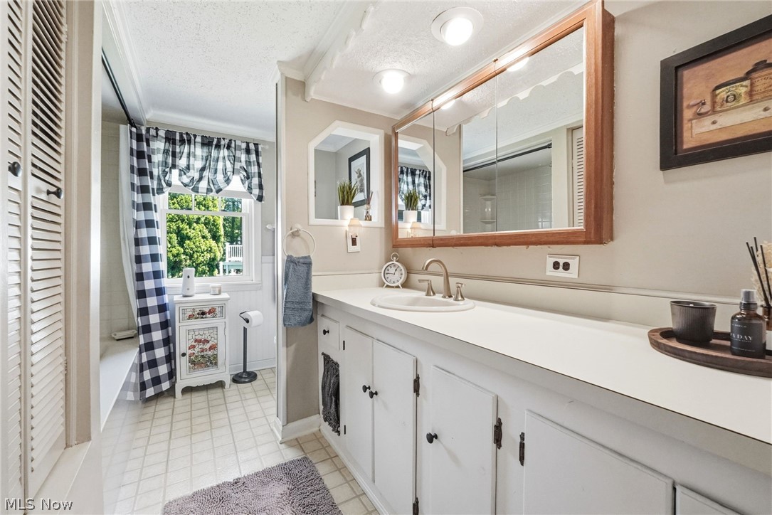 1105 Vermilion Road Vermilion OH 44089