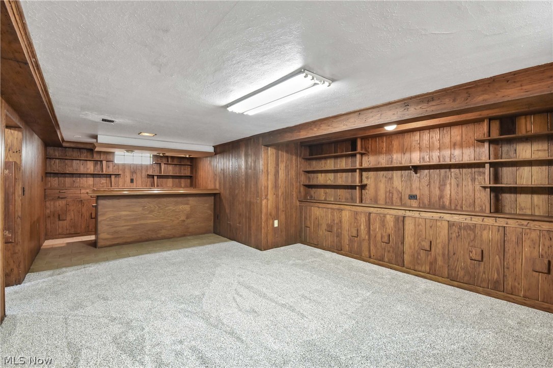 6214 Snow Road Parma OH 44129