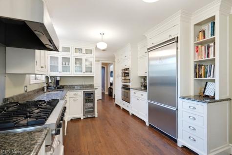 540 N Portage Path Road Akron OH 44303