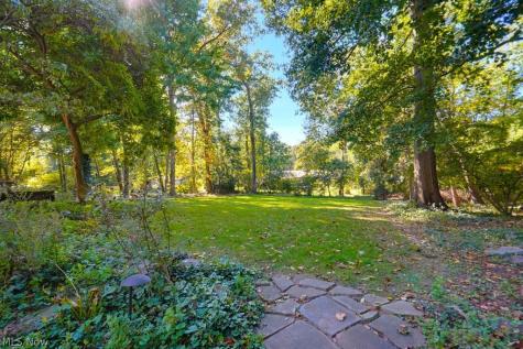 540 N Portage Path Road Akron OH 44303