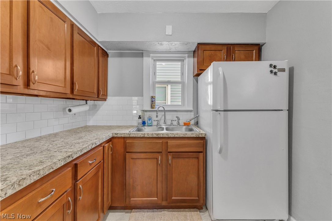 1238 Webb Road Lakewood OH 44107