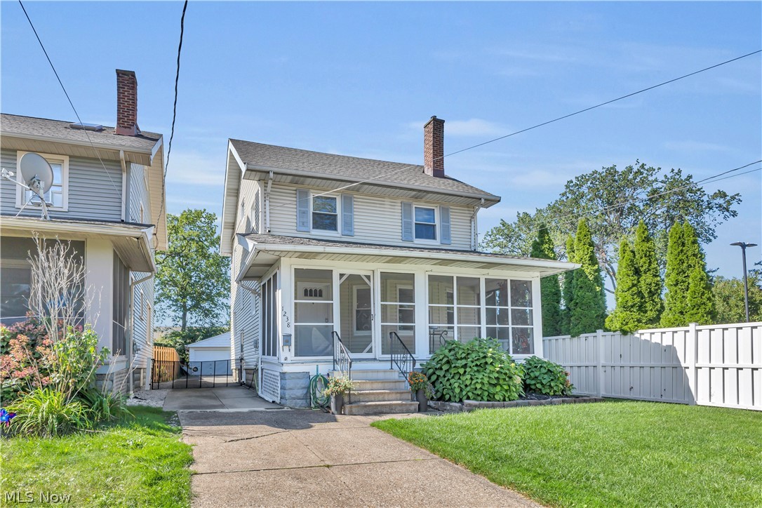 1238 Webb Road Lakewood OH 44107