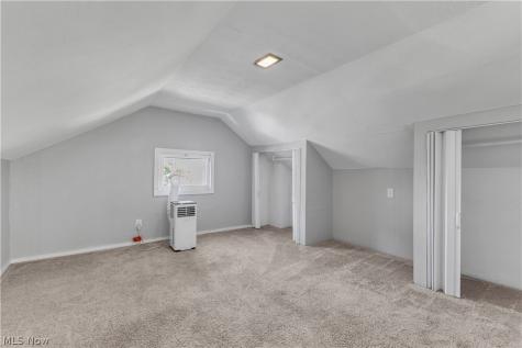 1238 Webb Road Lakewood OH 44107