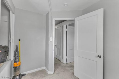 1238 Webb Road Lakewood OH 44107