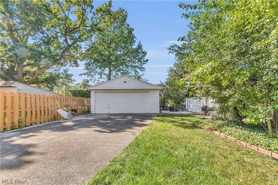 1238 Webb Road Lakewood OH 44107