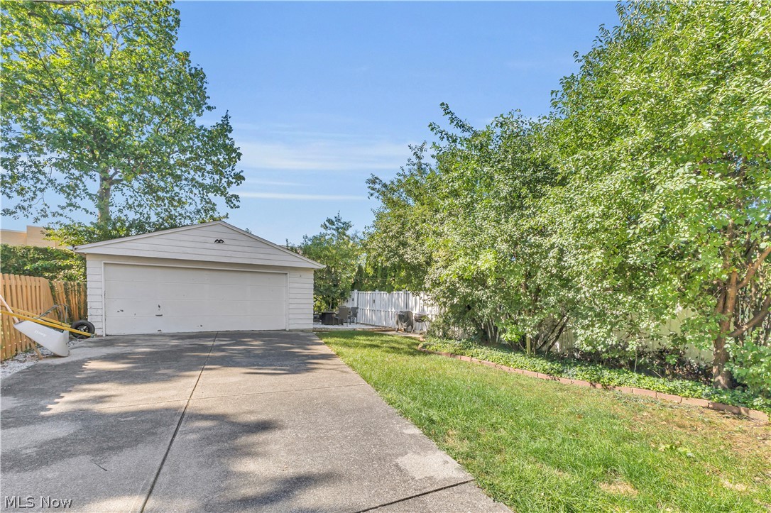 1238 Webb Road Lakewood OH 44107