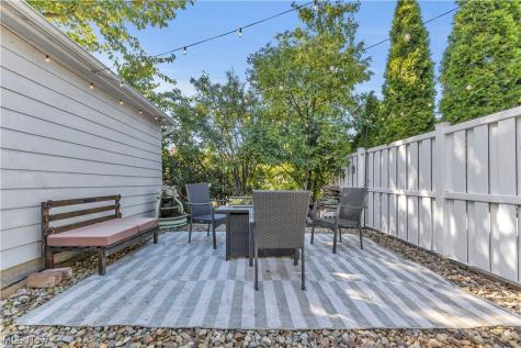 1238 Webb Road Lakewood OH 44107