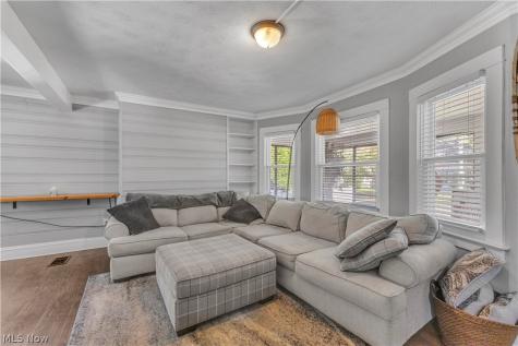 1238 Webb Road Lakewood OH 44107