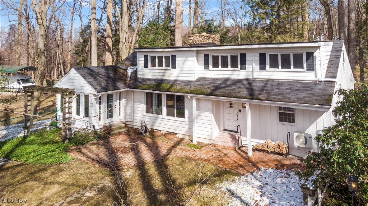 1280 Old Cord Lane Gates Mills OH 44040