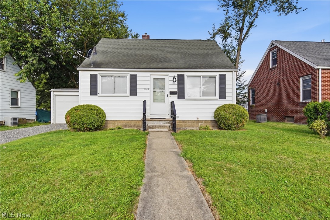 2643 Fletcher Avenue NE Canton OH 44705