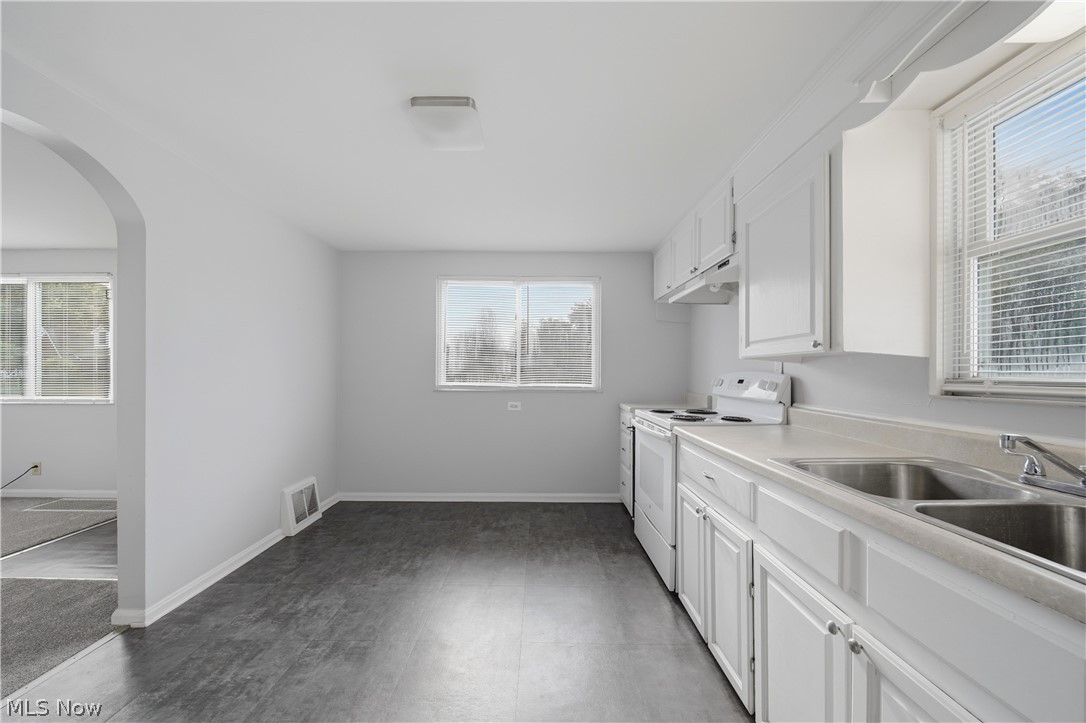 2643 Fletcher Avenue NE Canton OH 44705