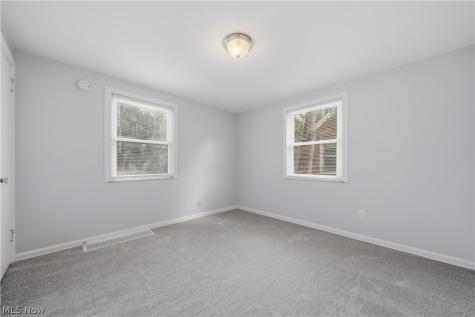 2643 Fletcher Avenue NE Canton OH 44705