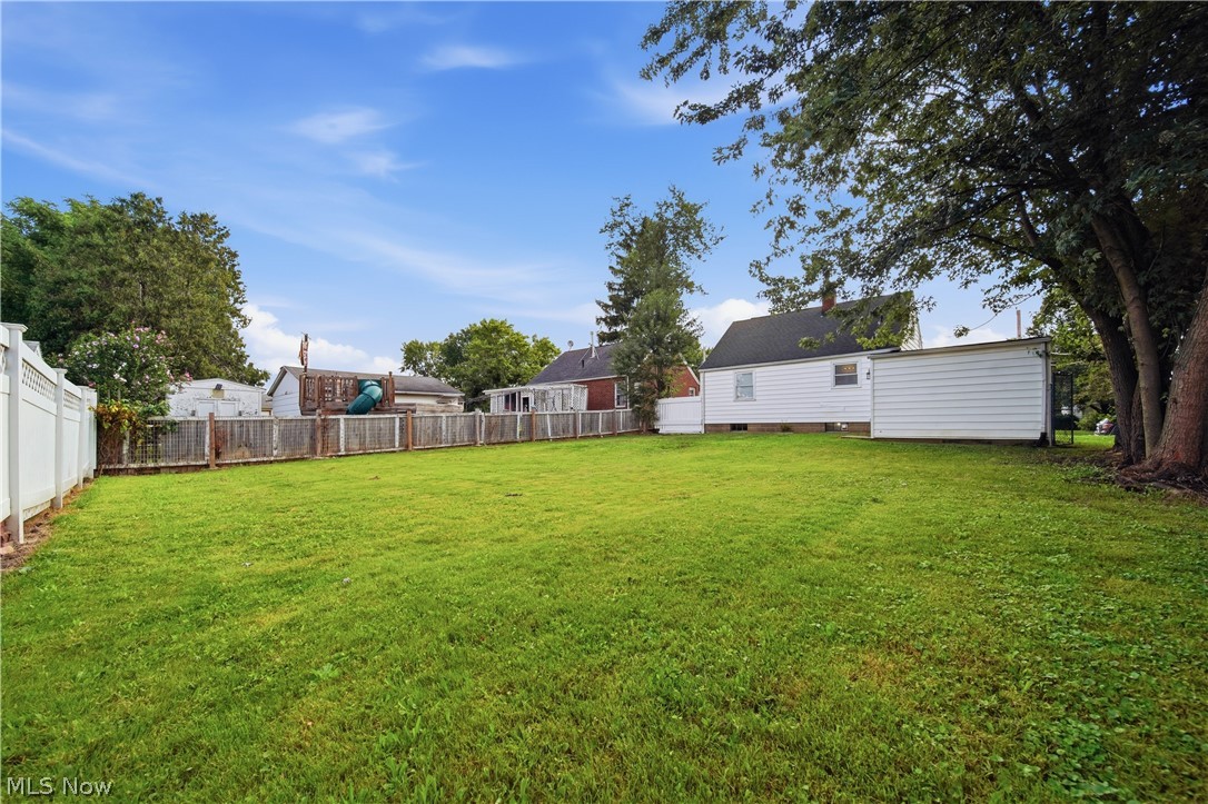 2643 Fletcher Avenue NE Canton OH 44705