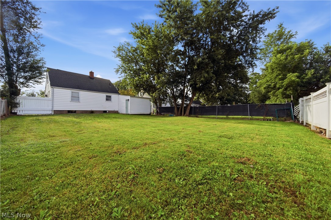 2643 Fletcher Avenue NE Canton OH 44705