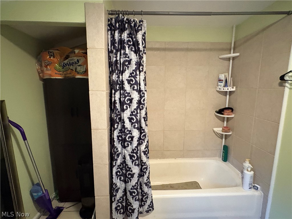 298 E Grant Street East Palestine OH 44413