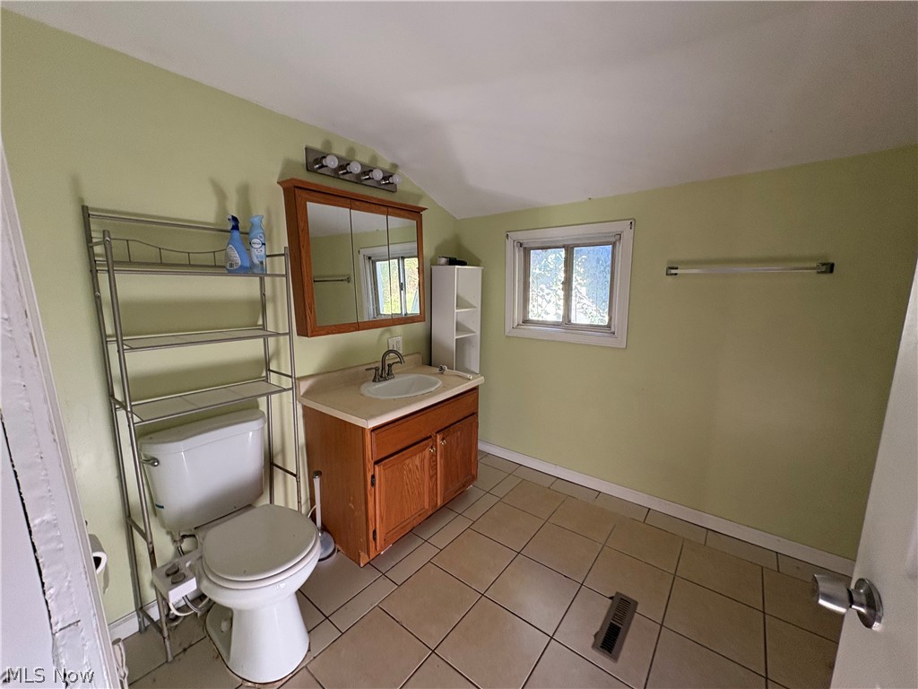298 E Grant Street East Palestine OH 44413