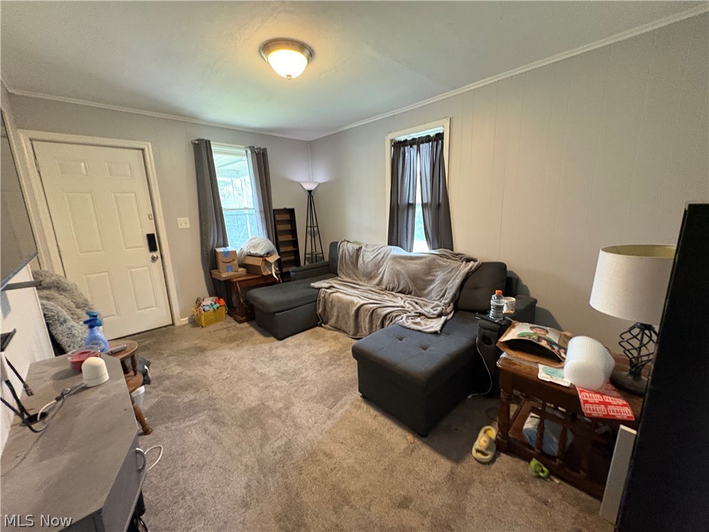 298 E Grant Street East Palestine OH 44413
