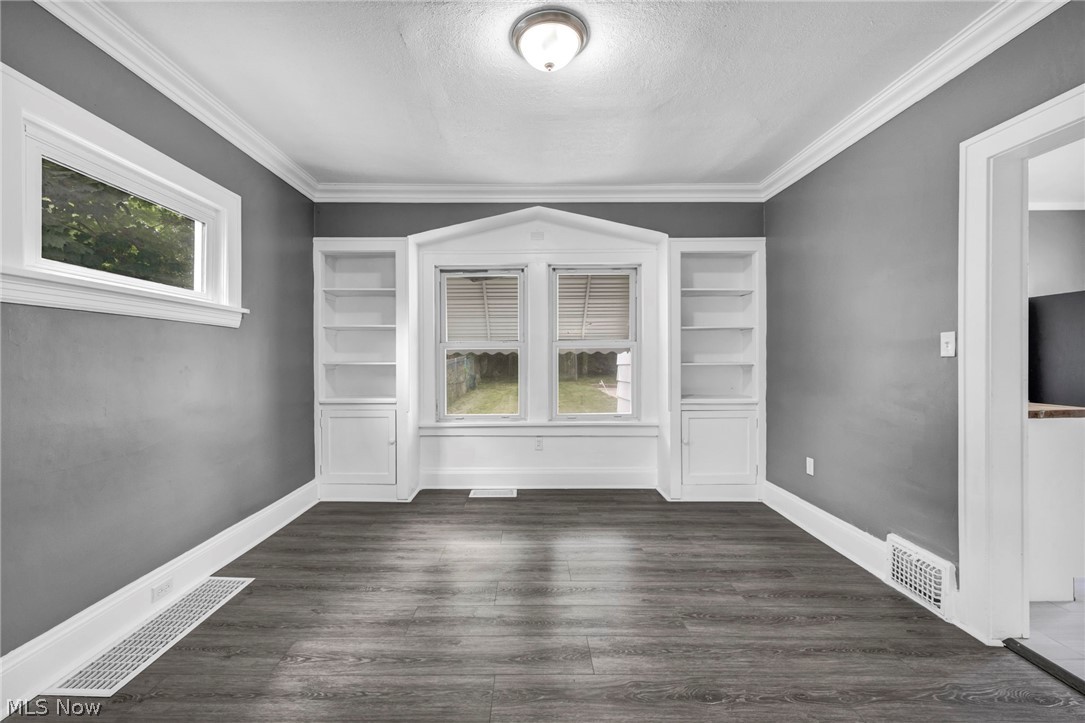 4418 W 48th Street Cleveland OH 44144