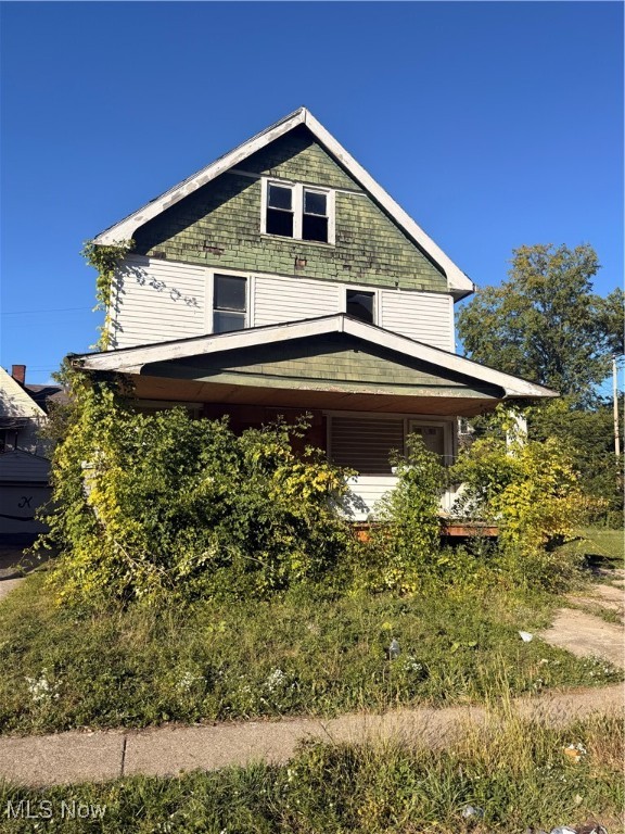 13913 Strathmore Avenue East Cleveland OH 44112