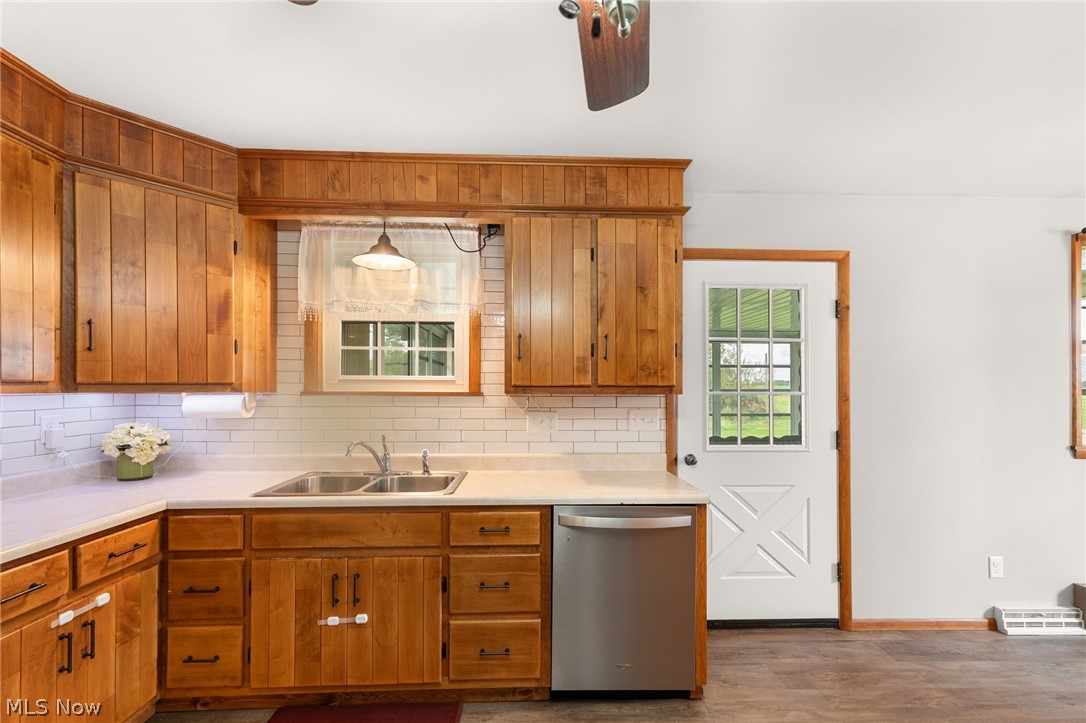 4025 Arrow Road NW Carrollton OH 44615