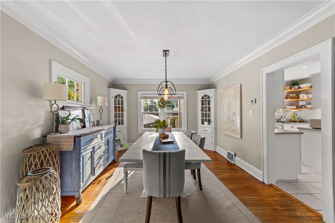 1205 Elbur Avenue Lakewood OH 44107