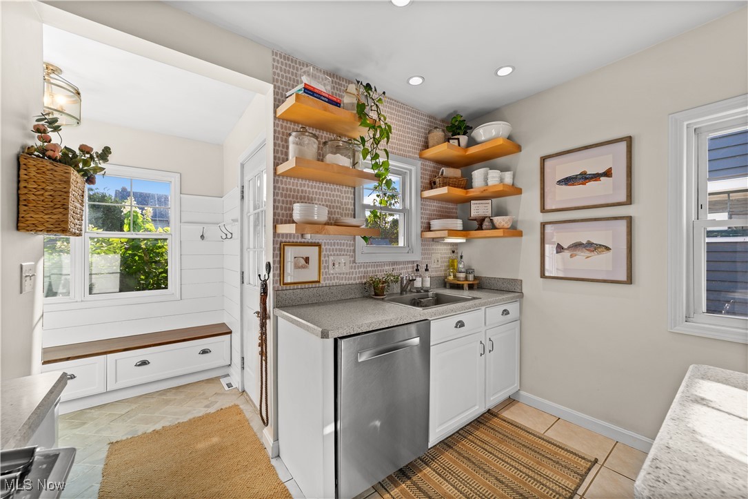 1205 Elbur Avenue Lakewood OH 44107