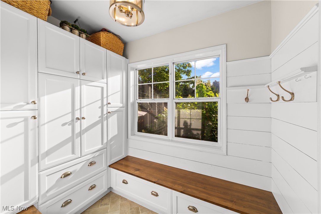 1205 Elbur Avenue Lakewood OH 44107