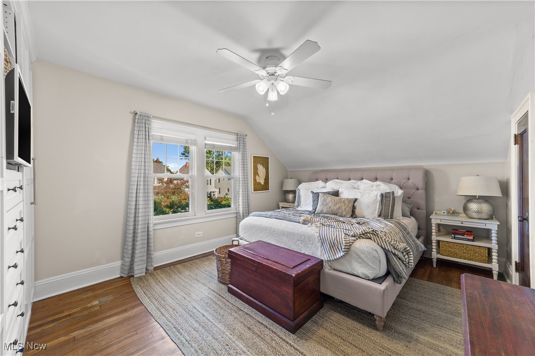 1205 Elbur Avenue Lakewood OH 44107