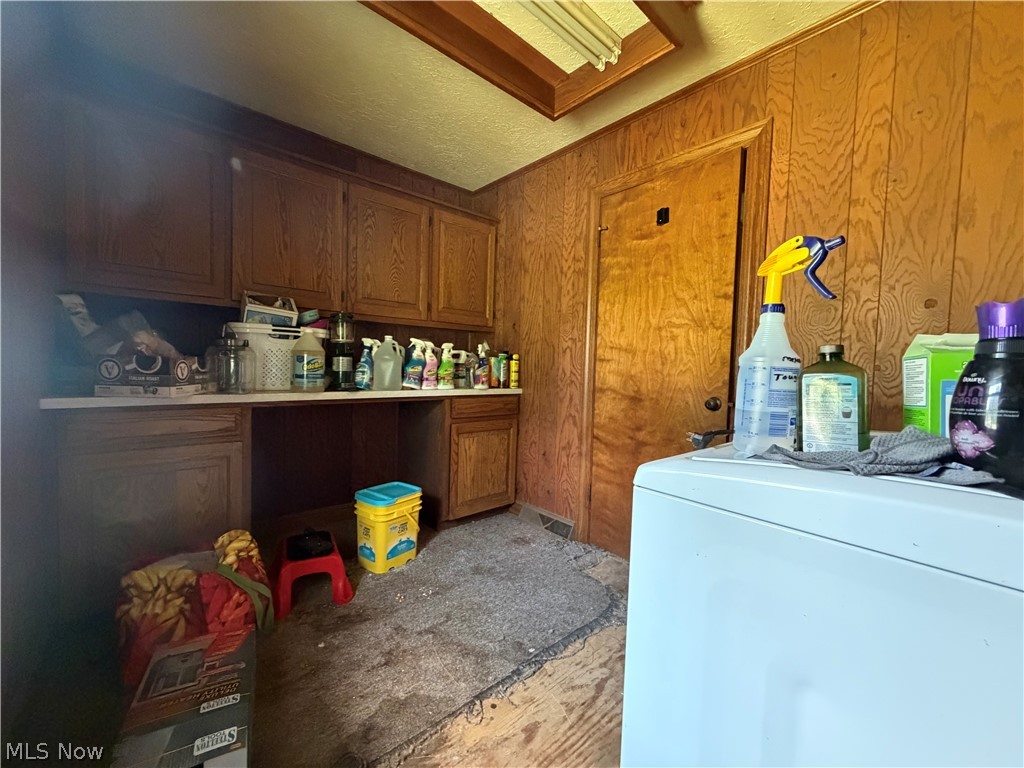 3260 Tabor Ridge Road NE Mineral City OH 44656