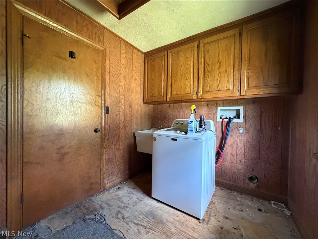 3260 Tabor Ridge Road NE Mineral City OH 44656