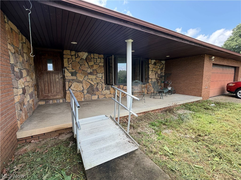 3260 Tabor Ridge Road NE Mineral City OH 44656