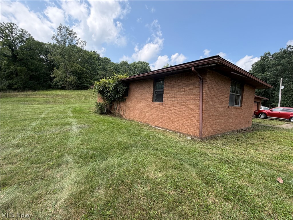 3260 Tabor Ridge Road NE Mineral City OH 44656