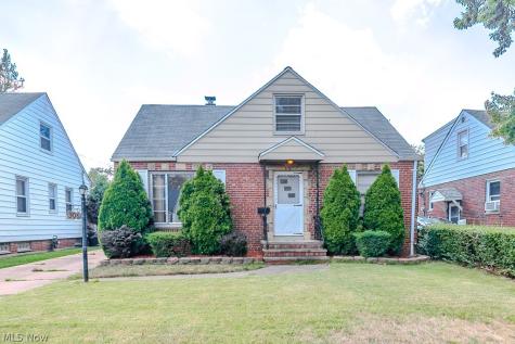 306 E 323rd Street Willowick OH 44095
